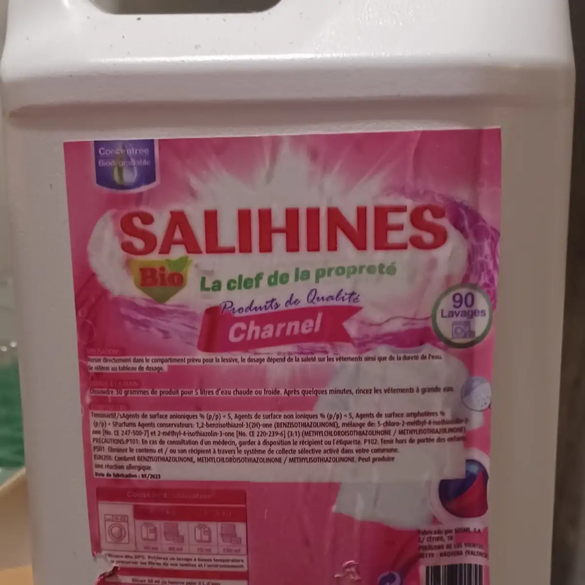 Lessive pour linge Salihnies